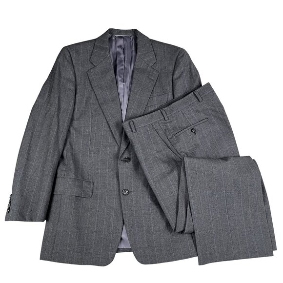 VTG Hickey Freeman 100% Wool Grey Pinstriped Full Suit Sz 38R (Read) - Union Mad - Picture 1 of 16